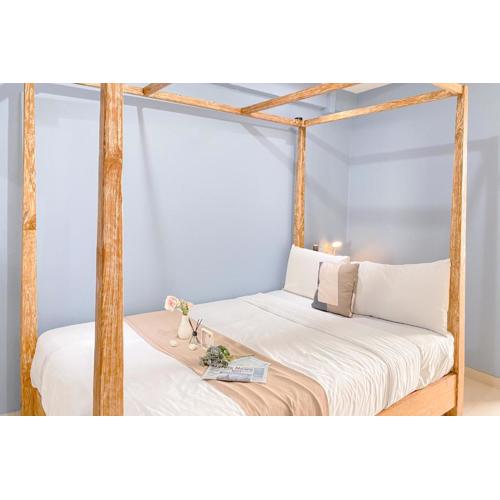 Cozy and Enjoy Living Studio Kebagusan City Apartment By Travelio