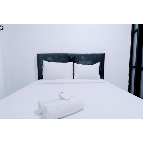 Cozy and Homey 1BR Apartment at Gateway Ahmad Yani Cicadas By Travelio