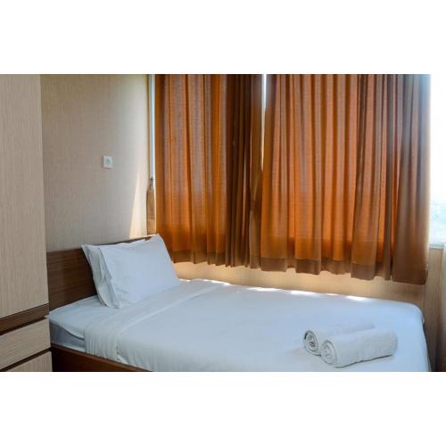 Cozy and Minimalist Studio Apartment at Saladdin Mansion By Travelio