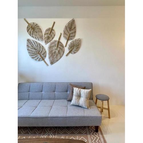 Cozy and Modern 1 Bedroom with Balcony