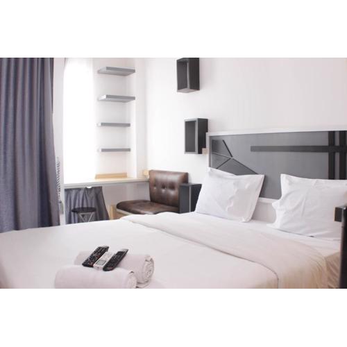Cozy and Nice Studio at Sayana Bekasi Apartment By Travelio