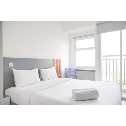 Cozy and Well Designed Studio Serpong Garden Apartment By Travelio