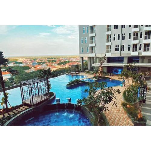 Cozy Apartment on Top of Pakuwon City Mall