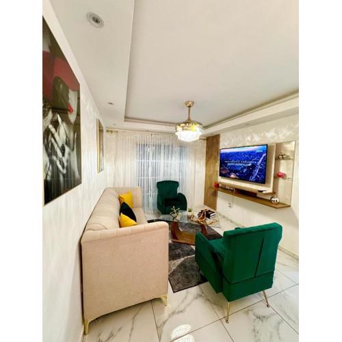 Cozy Apartment with Balcony