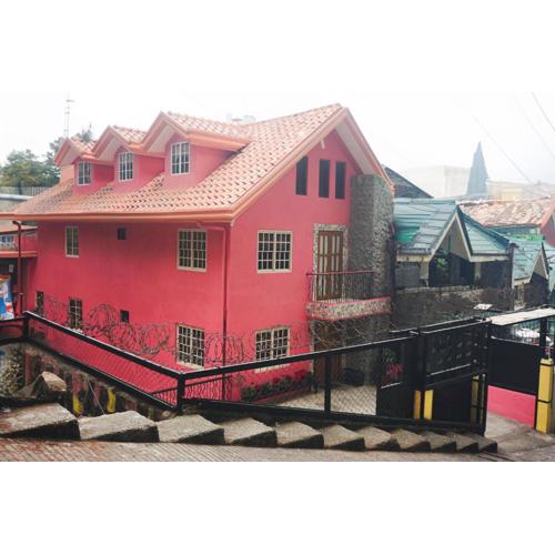 Cozy Baguio House - Outlook Drive (DOT accredited)