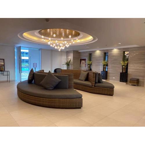 Cozy Bedroom FAME Condo Greenfield EDSA MRT Shaw