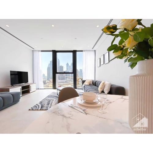 Cozy & Chic 1bedroom Apartment with City View Dubai