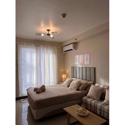 Cozy Condo in Mactan Cebu - Near Beach, Airport, CCLEX and Mactan Newtown