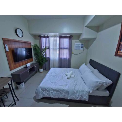 Cozy Condo in the City Center at Horizons 101