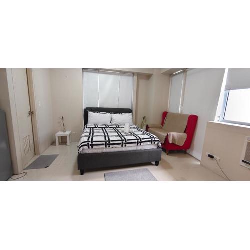 Cozy condy at One palm villa across NAIA T3