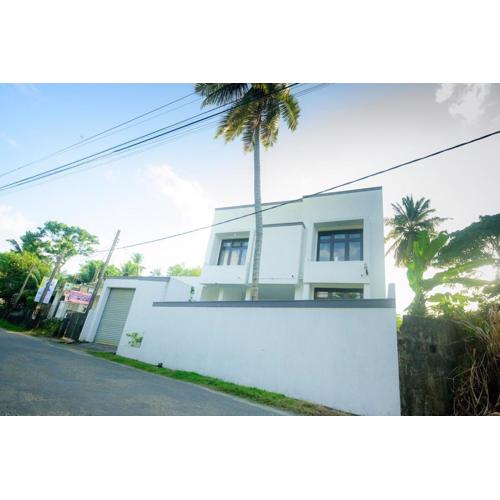 Cozy Deluxe Room Near Ambalangoda Beach