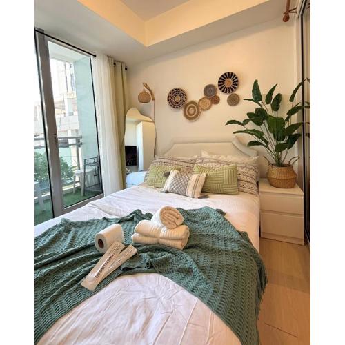 Cozy Green 1 BR unit with Balcony Azure Bahamas South