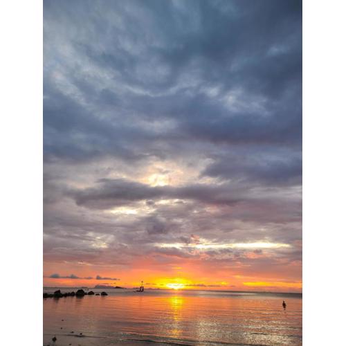 Cozy house by the sea
