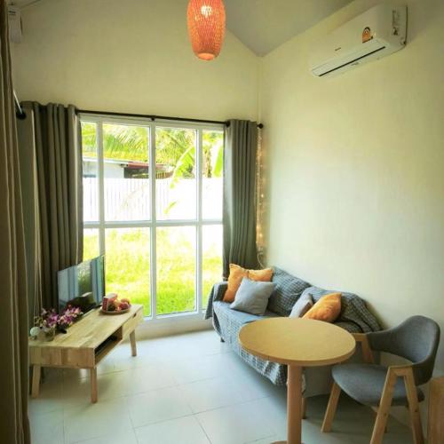 Cozy house by the sea