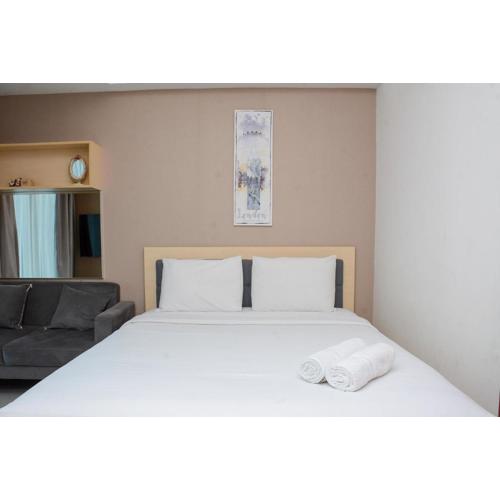 Cozy Living 1BR at Grand Kamala Lagoon Apartment By Travelio