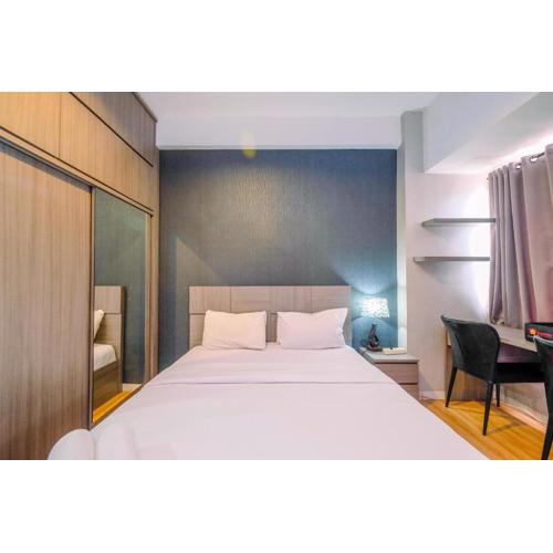 Cozy Living and Homey Studio Apartment at Margonda Residence 5 By Travelio