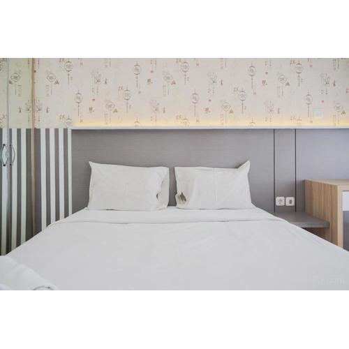 Cozy Living Studio Apartment Amazana Serpong By Travelio