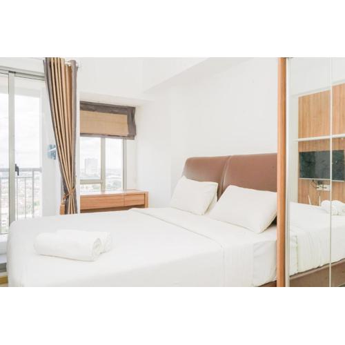 Cozy Living Studio Apartment M-Town Residence By Travelio