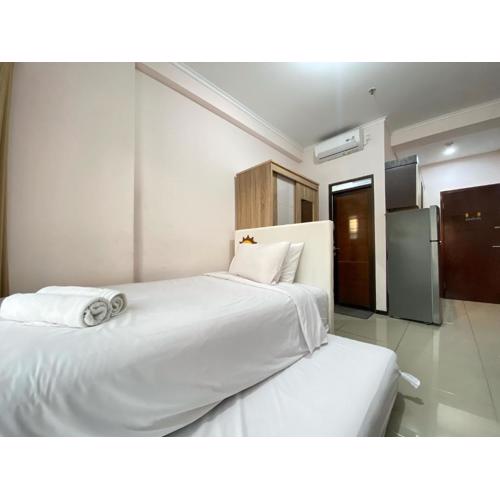 Cozy Living Studio at Gateway Pasteur Apartment By Travelio
