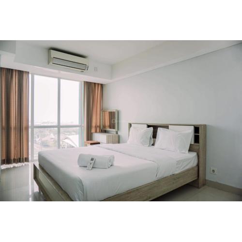 Cozy Living Studio Room Apartment at H Residence By Travelio