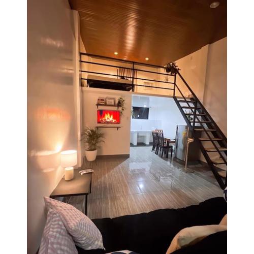 Cozy Loft Near the Airport & Beach-Unit I