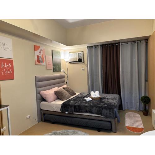 Cozy & Minimalist Staycation - Avida Towers with Pool Access