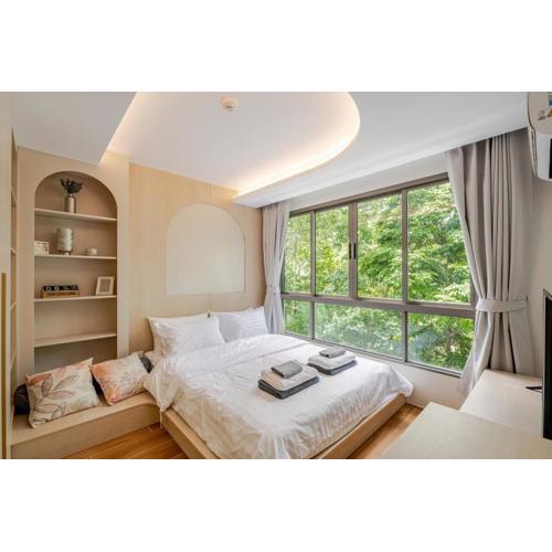 Cozy New 1-Bedroom Apartment with Pool, 5 Min Walk to Kamala Beach