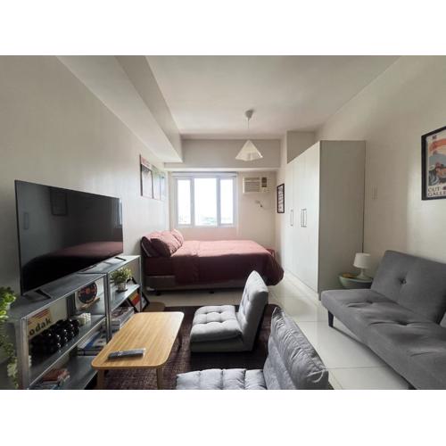 Cozy Nook l Accessible LRT QC l Wifi & Netflix