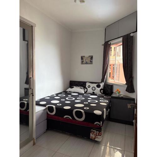 Cozy Room by StayIn Jakarta