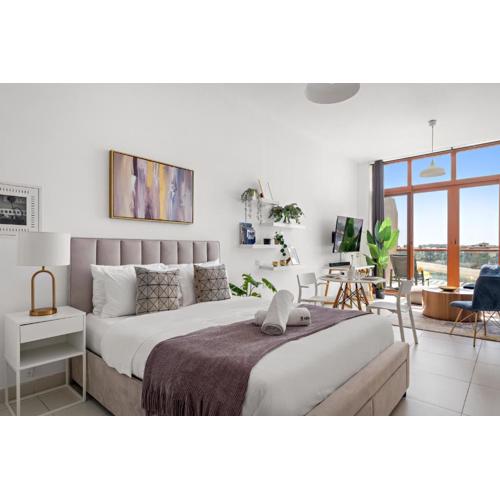 Cozy Sea View Studio Palm Views West at Palm Jumeirah