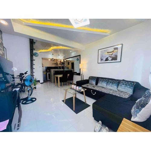 Cozy Secured Transient House near Robinsons Mall