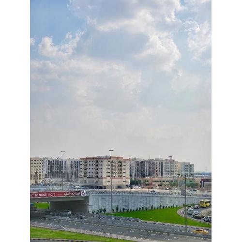 Cozy Shared Retreat One-Bedroom Gem