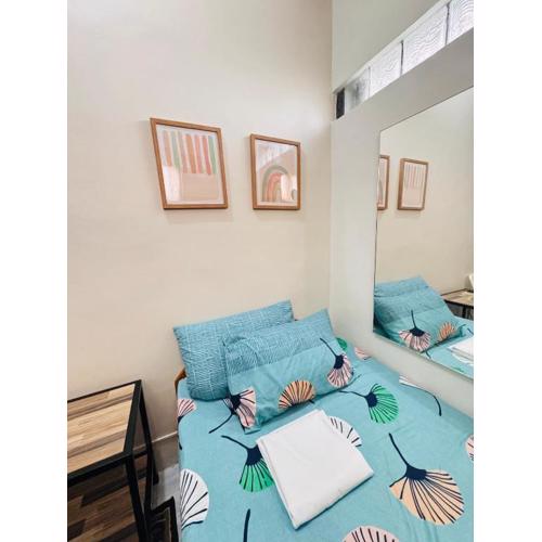 Cozy Solo Unit with Aircon , Wifi, Free Parking at Sonia's Island Stay