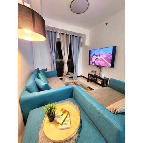 Cozy Spacious 2br at North Edsa QC