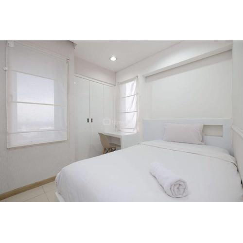 Cozy Stay and Spacious 3BR at Nifarro Park Apartment By Travelio