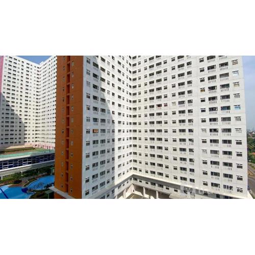 Cozy Stay Studio at Green Pramuka City Apartment By Travelio