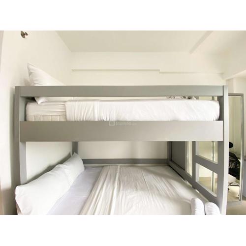 Cozy Stay Studio at Sayana Bekasi Apartment By Travelio