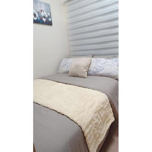 Cozy Staycation at Destiny's Crib Fame, Edsa Mandaluyong