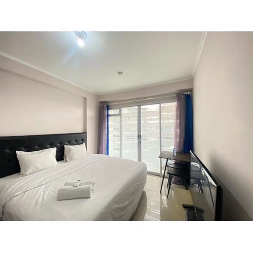 Cozy Studio Apartment at Gateway Pasteur Bandung By Travelio