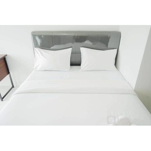 Cozy Studio at Amazana Serpong Apartment By Travelio