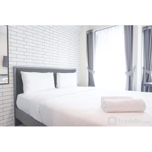 Cozy Studio at Tifolia Apartment By Travelio