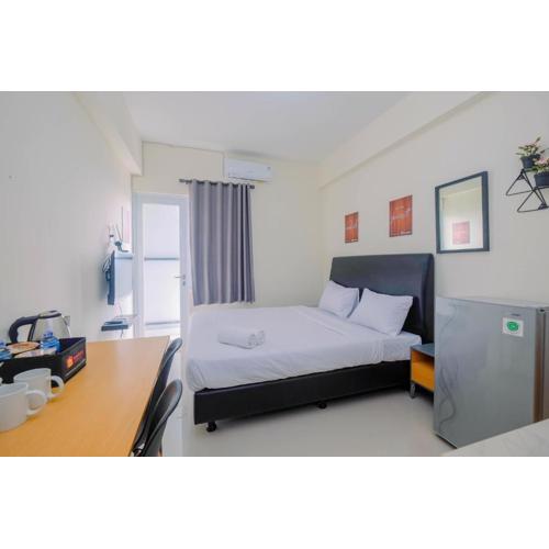 Cozy Studio Bogorienze Resort Apartment By Travelio