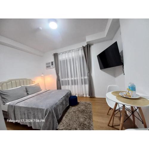 Cozy Studio Condo at Mesatierra Garden Residences
