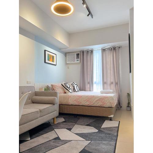 Cozy Studio in IT Park with Fast Wifi & Pool