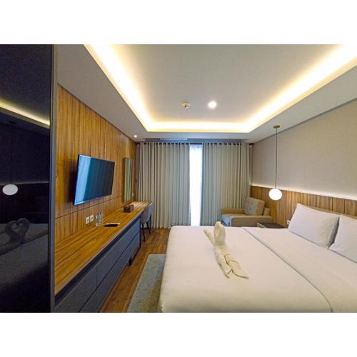 Cozy Studio Room at Mataram City Apartment By Travelio