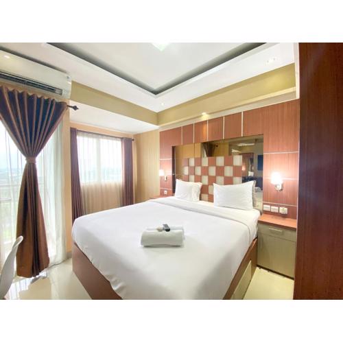 Cozy Studio Room at Oasis Cikarang Apartment By Travelio