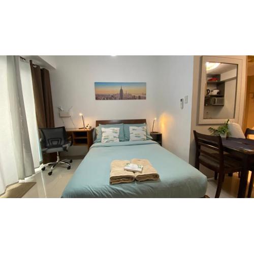 Cozy Studio Unit Beside Abreeza Mall with PARKING