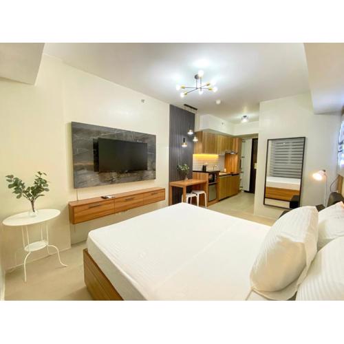 cozy studio unit near airport