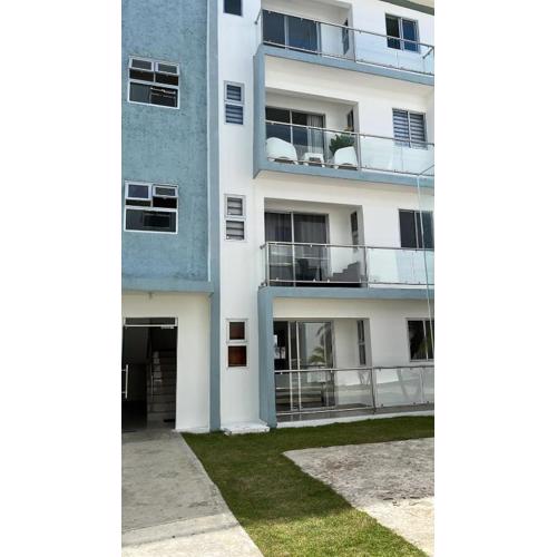 Cozy Tropical Getaway