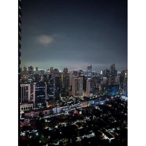 Cozy Two Bedroom Flat in The Gramercy Residences